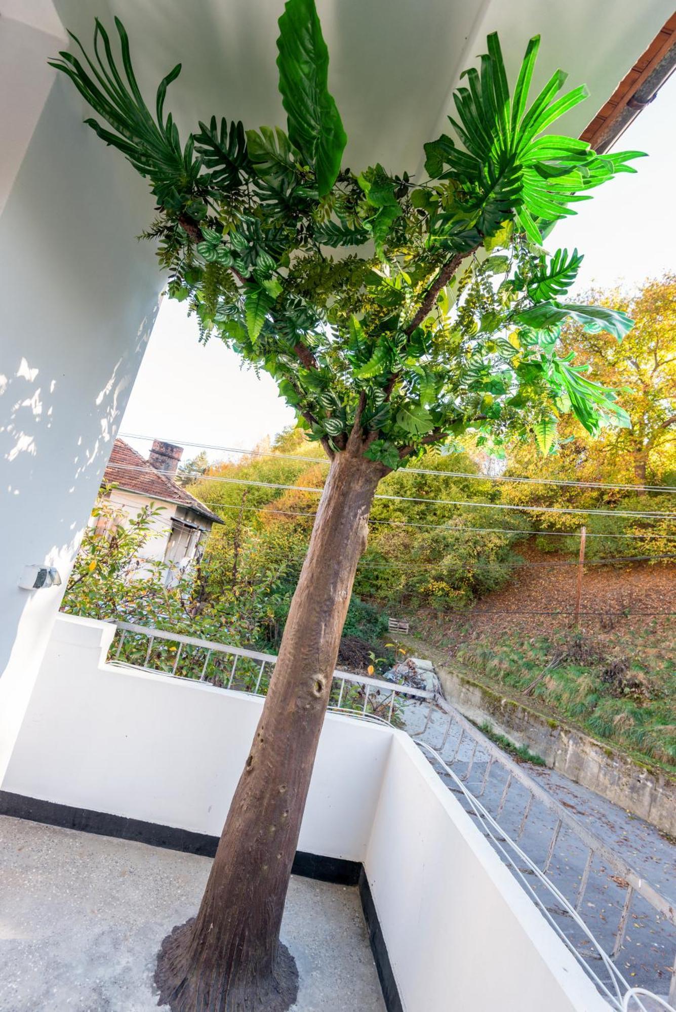 Devin Coworking & Coliving Apartment Exterior photo