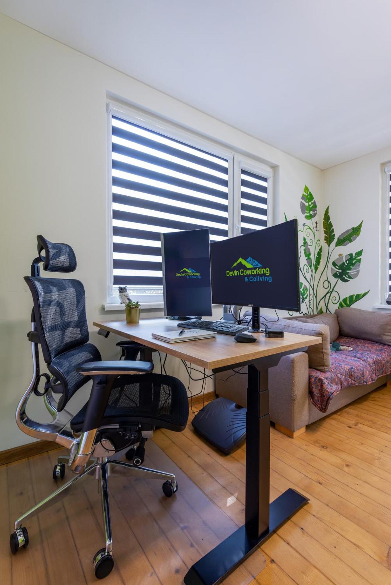 Devin Coworking & Coliving Apartment Exterior photo